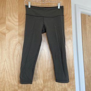 Reversible cropped lululemon leggings